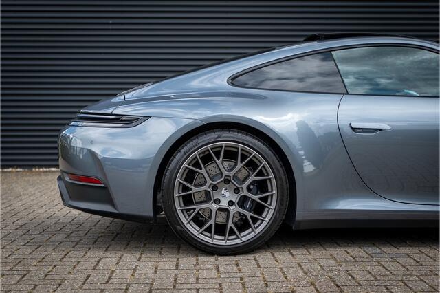 Porsche 911 3.0 Carrera / Sport Chrono / Sportuitlaat