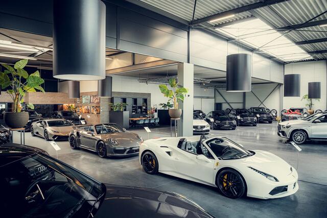 Porsche 911 3.0 Carrera 4 S