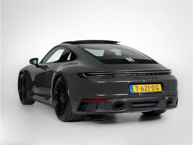 Porsche 911 Carrera 4 GTS