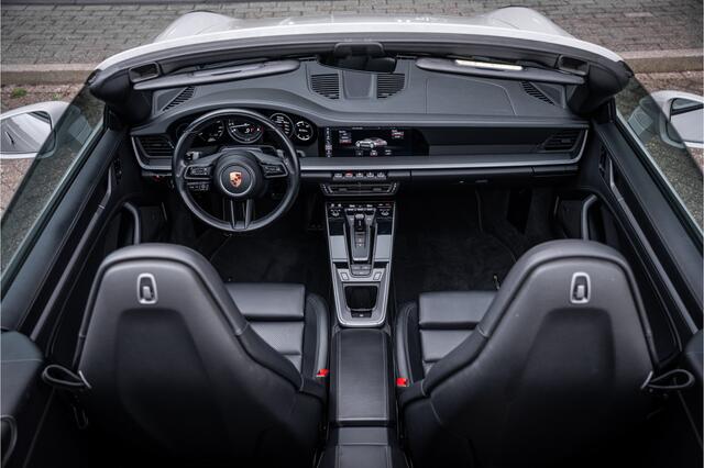 Porsche 911 Cabrio Carrera 4S (450pk) - BOSE - Sportuitlaat - Adapt. cruise - Camera PASM - Keyless - Exclusive leder * 992