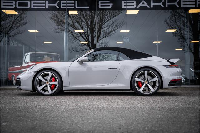 Porsche 911 Cabrio Carrera 4S (450pk) - BOSE - Sportuitlaat - Adapt. cruise - Camera PASM - Keyless - Exclusive leder * 992