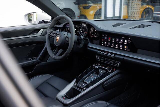Porsche 911 3.0 Carrera Kreide Pano - Burmester Audio - Sport Uitlaat
