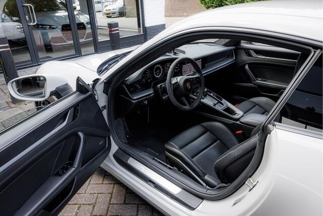 Porsche 911 3.0 Carrera S Sport Chrono Sportuitlaat - Kreide - 18-weg Zetels