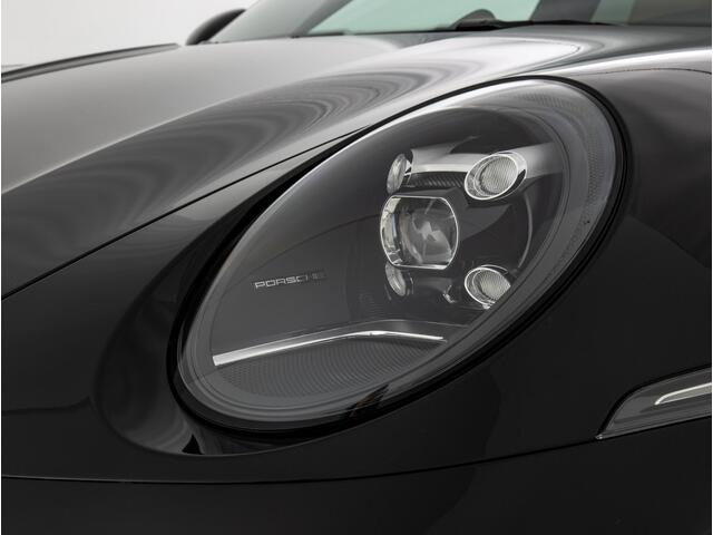 Porsche 911 Carrera