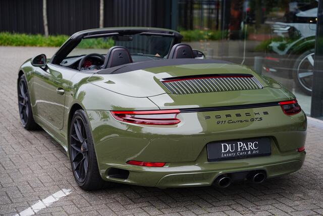 Porsche 911 Cabriolet 3.0 Carrera GTS P.T.S. Nato Green Burmester Lifting