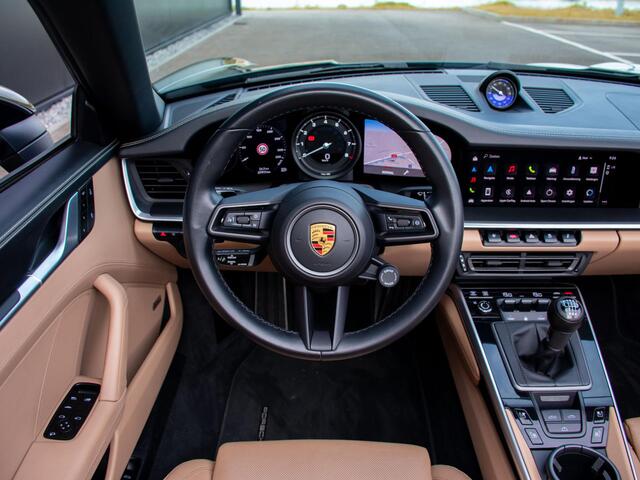 Porsche 911 Cabrio 3.0 Carrera S Front lift | Achteras sturing | Matrix LED | BOSE Sound