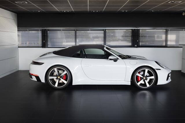 Porsche 911 Cabrio 3.0 Carrera 4 S
