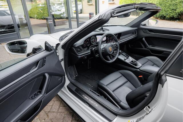 Porsche 911 Targa 4 GTS TECHART Sport Design - 4-wiel besturing - Kreide