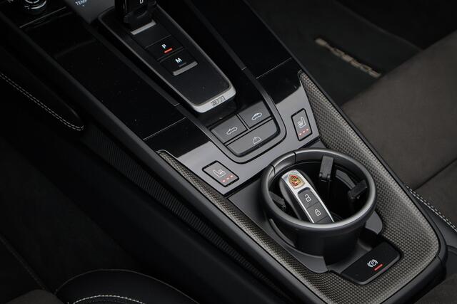 Porsche 911 Cabrio 3.0 Carrera 4 GTS | ACHTERASBESTURING | ADAPTIVE SPORTSTOELLEN PLUS | DECOR MAT CARBON | LICHT DESIGN PACK | SPORT DESIGN PACK | GETINTE MATRIX LED KOPLAMPEN PDLS+ | BOSE AUDIO | ALUMINIUM SPORTUITLAAT | DAB RADIO | ELEK. SPIEGELS | PASM | STUURBER