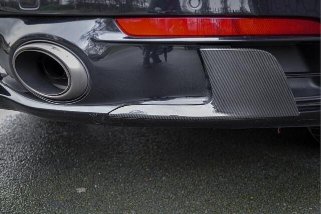 Porsche 911 3.0 Carrera 4 S | AKRAPOVIC | BTW-AUTO | 4-WIELBESTURING | NOVITEC ACCESSOIRES | BOSE | GLAZEN SCHUIF/KANTELDAK | STOELKOELING/VERWARMING | STUURWIELVERWARMING | BOSE Akrapovic