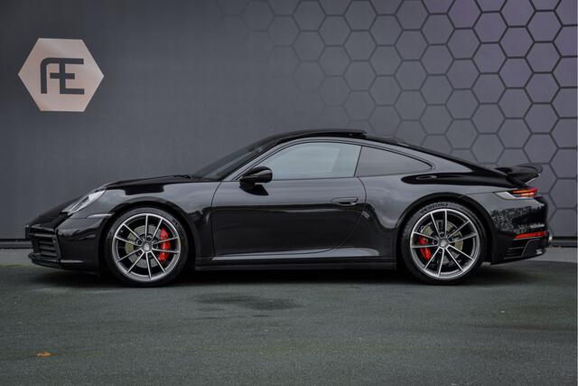 Porsche 911 3.0 Carrera 4 S | AKRAPOVIC | BTW-AUTO | 4-WIELBESTURING | NOVITEC ACCESSOIRES | BOSE | GLAZEN SCHUIF/KANTELDAK | STOELKOELING/VERWARMING | STUURWIELVERWARMING | BOSE Akrapovic