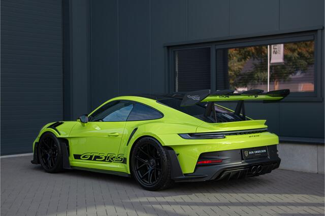 Porsche 911 4.0 GT3 RS | Weissach | PTS | Keramische PCCB | Lift | Exclusive Manufaktur Acidgreen ¤ 16.539 PTS | Bose Sound | Sport Chrono | PDLS+ Black | 525PK | Alcantara | Carbon | BTW | 992 | Clubsport pakket | Camera | Sfeerverlichting | Apple & Android Carplay