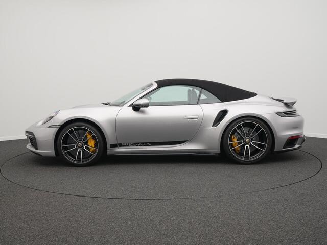 Porsche 911 Turbo S Cabriolet