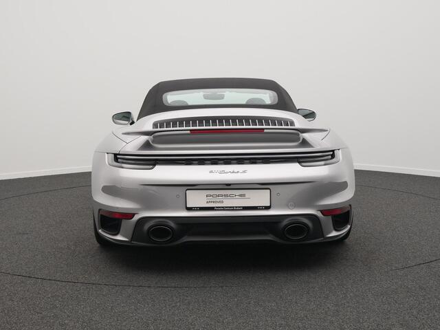 Porsche 911 Turbo S Cabriolet