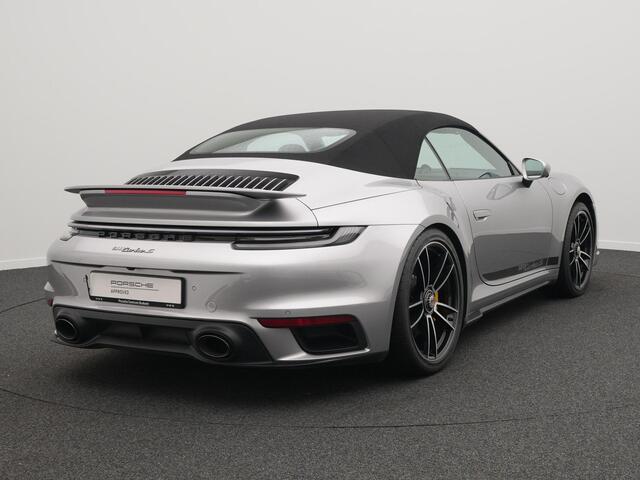 Porsche 911 Turbo S Cabriolet