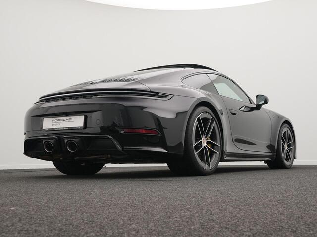 Porsche 911 Carrera GTS
