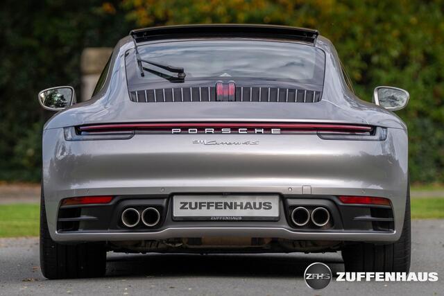 Porsche 911 3.0 Carrera 4 S