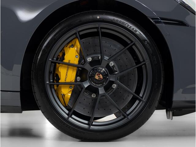 Porsche 911 Targa 4 GTS