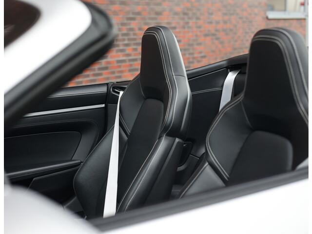 Porsche 911 Cabrio 3.0 Carrera 4 S | Chrono - Lift - 360 -