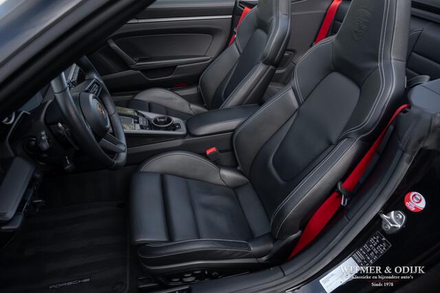 Porsche 911 Cabrio 3.0 Carrera 4 S sportuitlaat, sportstoelen