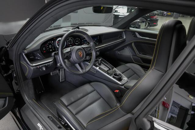 Porsche 911 Turbo S 3.8 650pk |Aeropakket|volledig PPF|PCCB|panoramadak|sportdesign|sport chrono|Porsche Exclusive|memory|Burmester|sport stoelen 18-voudig|360 camera|PDLS|Apple Carplay|stoelventilatie en verwarming|blind spot|