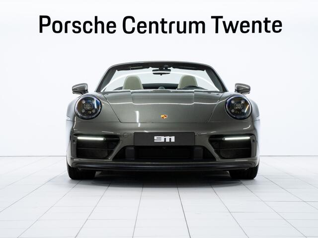 Porsche 911 Carrera GTS Cabriolet