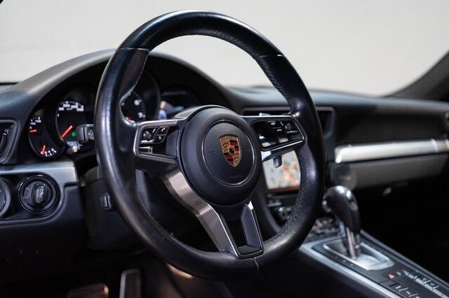 Porsche 911 3.0 CARRERA, 20 Inch, PVTS Plus, DAB, PCM, PASM, Camera, Carplay, Sportstoelen