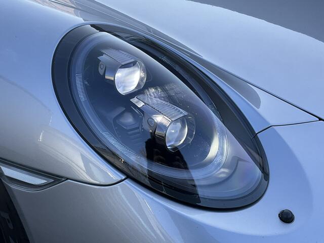 Porsche 911 3.0 Carrera GTS 4WS Carbon buckets Full Dealer-Serviced SportChrono Carbon-Interior Sport-Exhaust Perfect Condition!