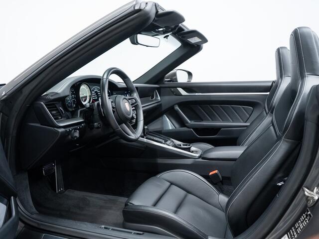 Porsche 911 Turbo S Cabriolet