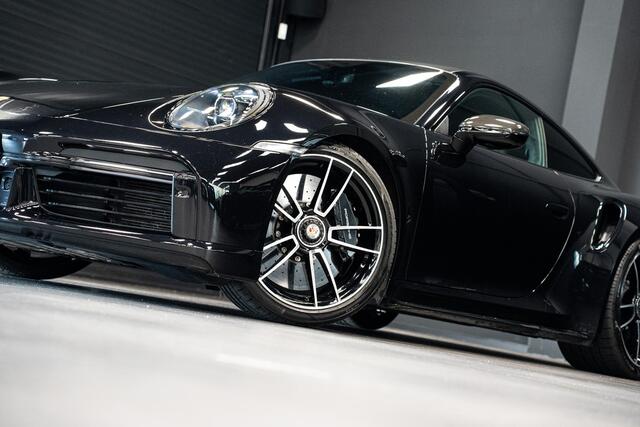 Porsche 911 3.8 Turbo S *Keramisch / Burmester / Lift-Systeem / Carbon / Stoelventilatie / Nachtzicht / Vierwielbesturing*