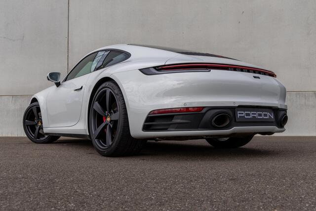 Porsche 911 3.0 Carrera 4 S