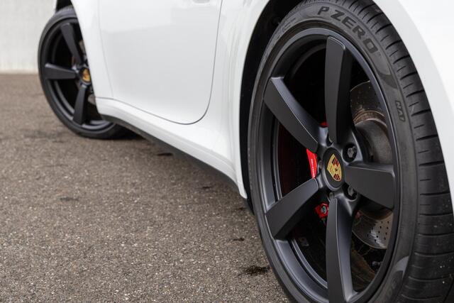 Porsche 911 3.0 Carrera 4 S