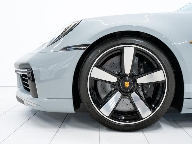 Porsche 911 Sport Classic