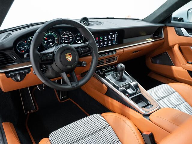 Porsche 911 Sport Classic