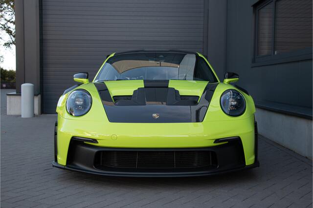 Porsche 911 4.0 GT3 RS | Weissach | PTS | Keramische PCCB | Lift | Exclusive Manufaktur ¤16.539 PTS | Sport Chrono | PDLS+ Black | 525PK | Alcantara | Carbon | 19/20" | Exclusive Design Achterlichten | 992 | GT3RS | Clubsport pakket | Camera | Sfeerverlichting | Appl