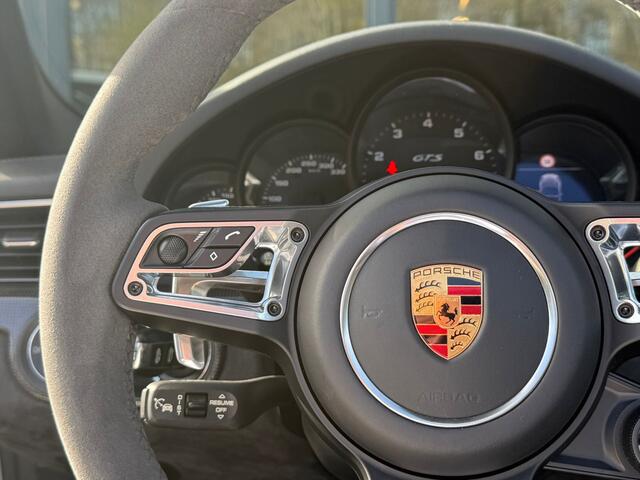 Porsche 911 Cabrio Targa 3.0 Carrera 4 GTS Sport Chrono