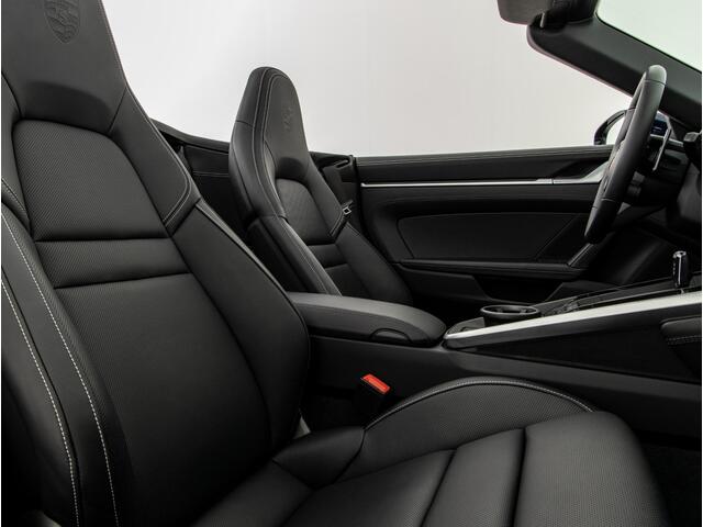 Porsche 911 Carrera 4S Cabriolet