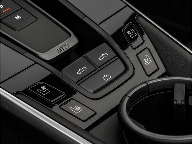 Porsche 911 Carrera 4S Cabriolet