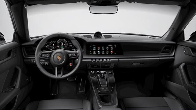 Porsche 911 Carrera 4 GTS Cabriolet