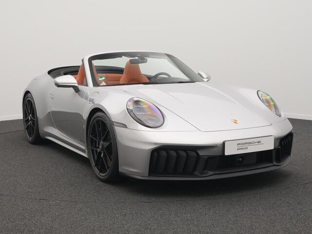 Porsche 911 Carrera 4 GTS Cabriolet