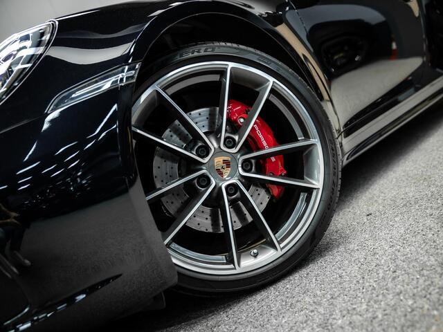 Porsche 911 Cabrio 3.0 Carrera 4 S | Akrapovic | Burmester | Lift | Full Option | Sport Chrono | Stoel ventilatie en verwarming |