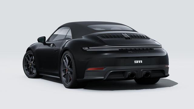Porsche 911 Carrera 4 GTS Cabriolet