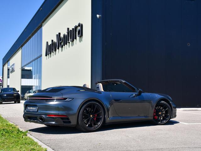 Porsche 911 Cabrio 3.0 Carrera S |Front lift | Achteras sturing | Matrix LED | BOSE Sound | Stoelverwarming + Koeling | Sport Chrono |