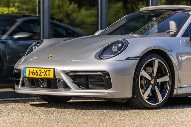 Porsche 911 3.0 Carrera 4 S