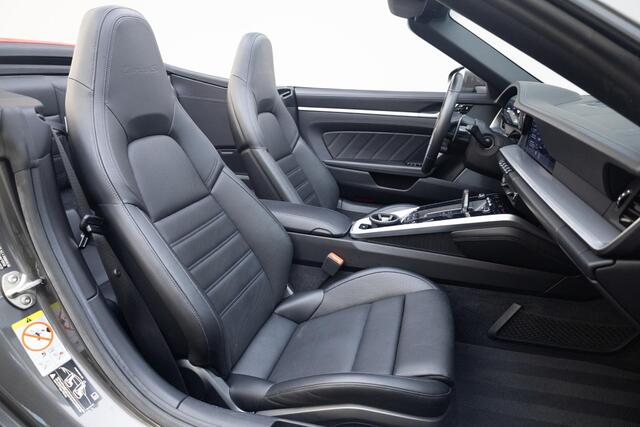 Porsche 911 Cabrio 3.8 Turbo S | Burmester | PCCB | 360 camera | Lift | Matrix |