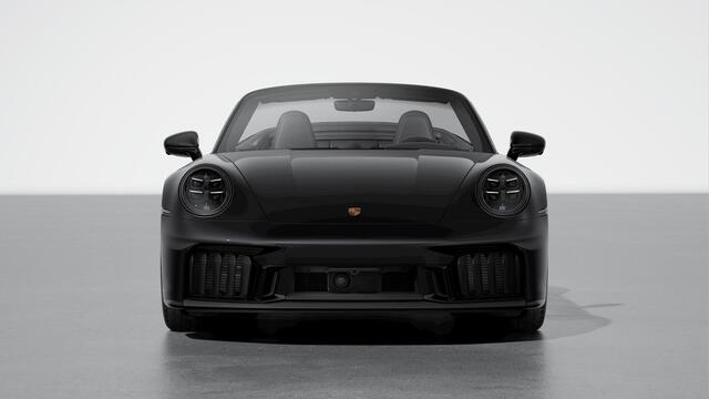Porsche 911 Carrera 4 GTS Cabriolet