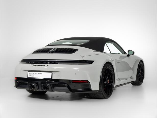 Porsche 911 Carrera 4 GTS Cabriolet