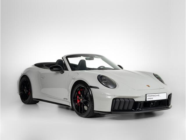 Porsche 911 Carrera 4 GTS Cabriolet