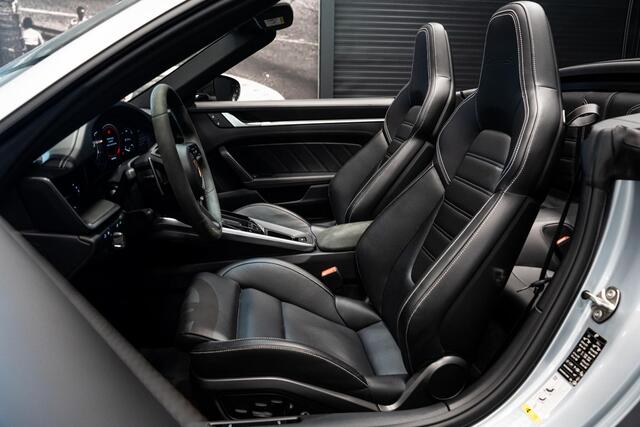 Porsche 911 Cabrio 3.8 Turbo S *Aero-kit / Keramisch / Vierwielbesturing / BOSE / In- Exterieur Carbon / PASM*