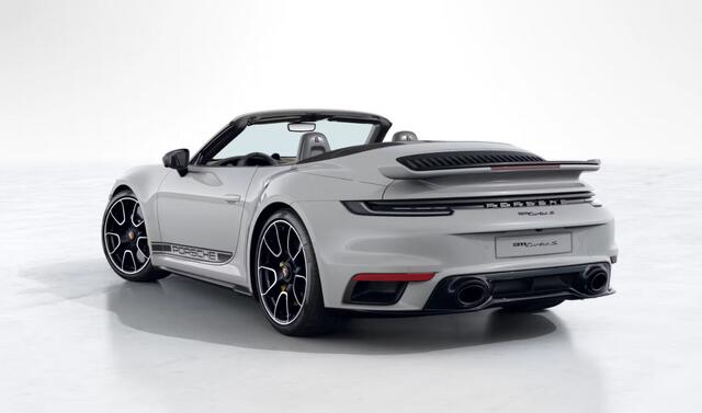 Porsche 911 Turbo S Cabriolet